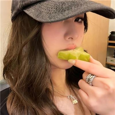 山林中头一个女人